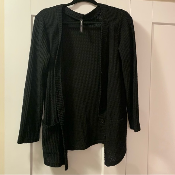 ❄️Design Lab Black Soft Sweater - Picture 1 of 4